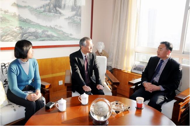 日本关西国际大学副校长高坂诚访问青岛滨海学院